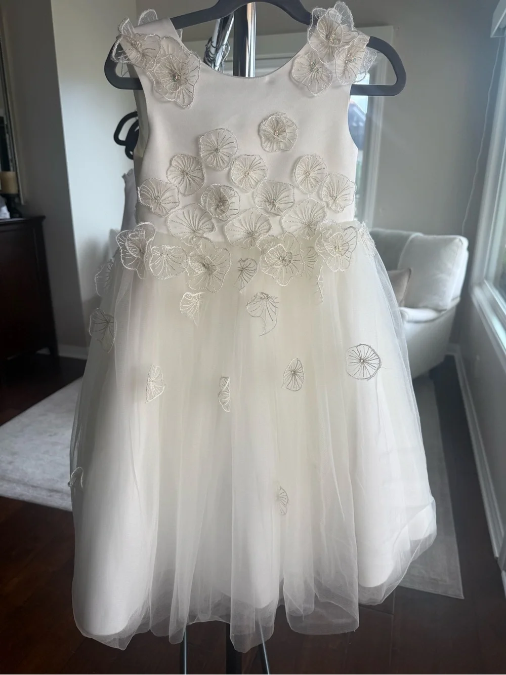 Princess Daliana Emmie Floral Appliqué Tulle Flower Girl Dress in ivory